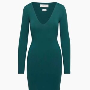 Aritzia Babaton Contour V-Neck Longsleeve Dress